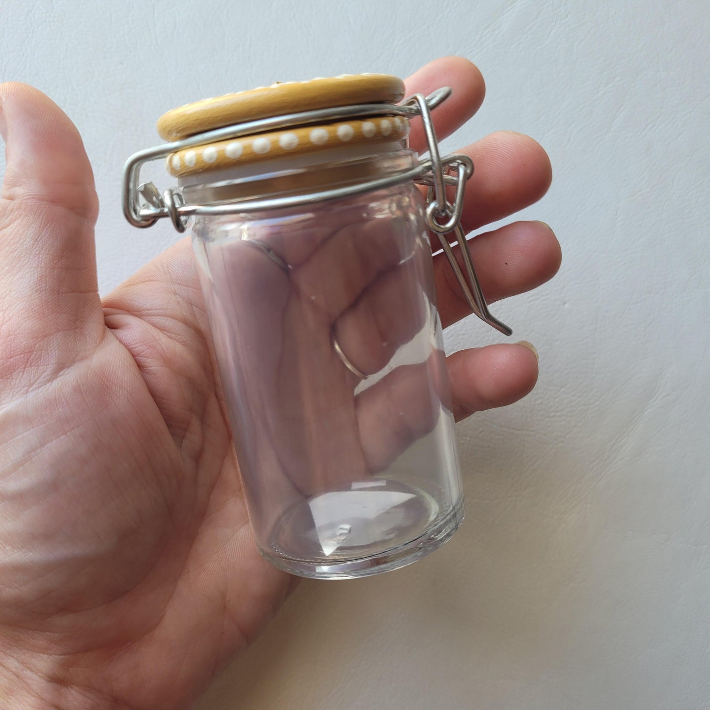 2 oz Jar - Retro Yella - Bdotartsy