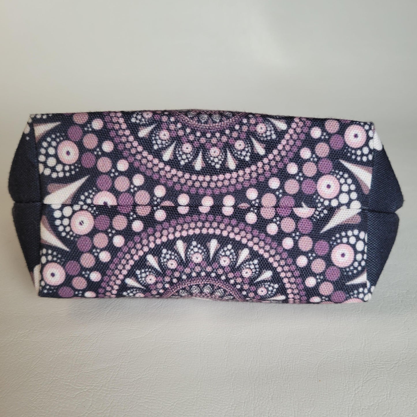 Mauve Mandala pouch - Bdotartsy