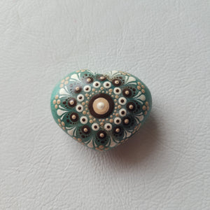 Apatite - Meditation Heart Stone