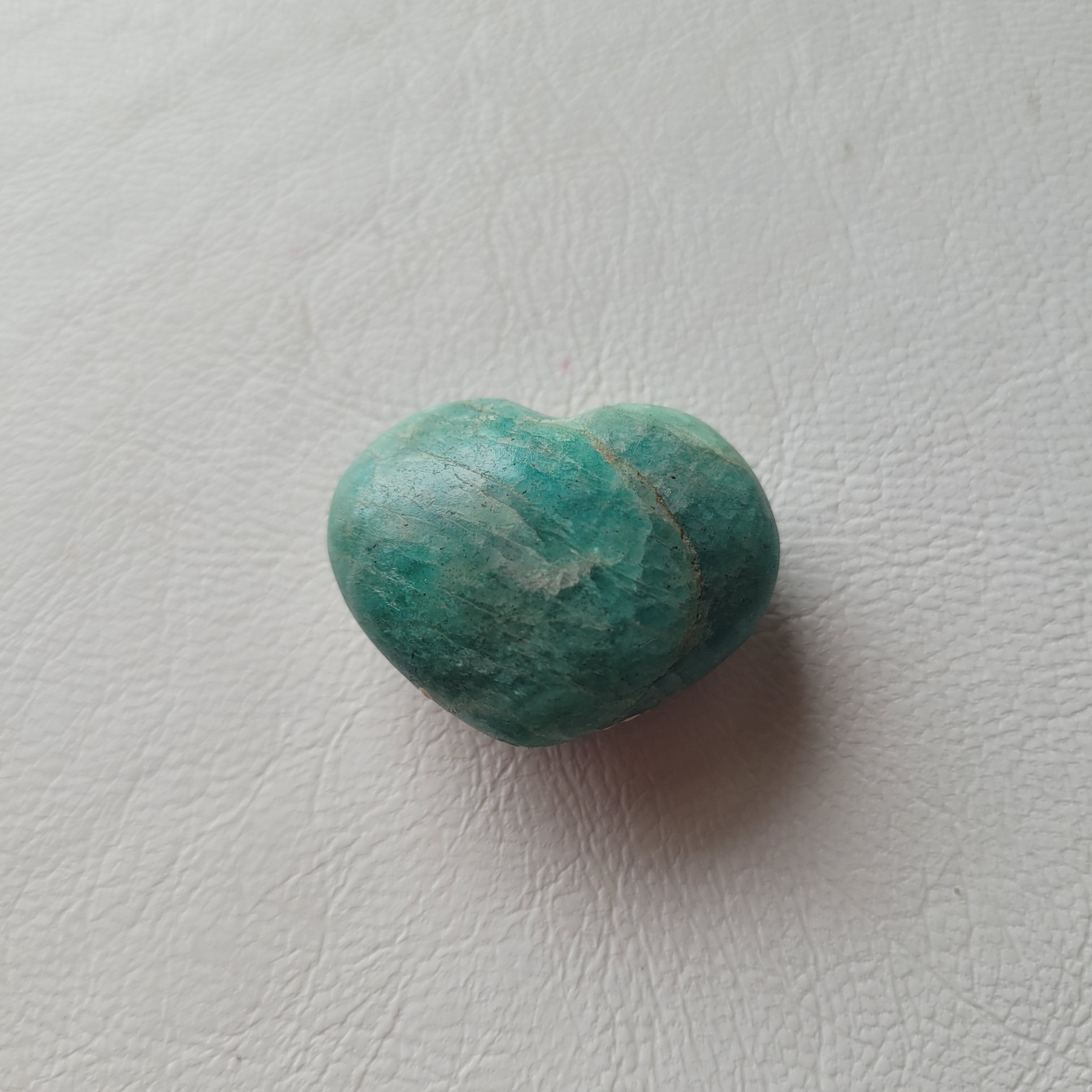 Apatite - Meditation Heart Stone