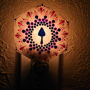Selenite nightlight - UV Mushroom Hexagon