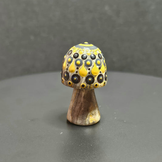 Bumblebee Onyx - Small Mandala Mushroom Stone