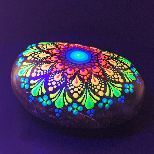 Labradorite UV Meditation Stone