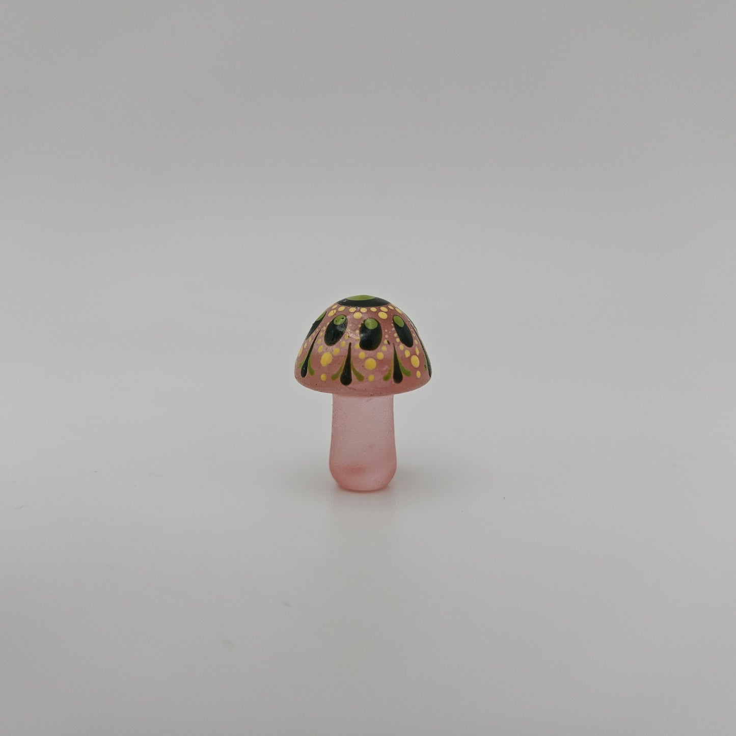 Mini Carved Mushroom - Strawberry Quartz