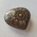 Cargar imagen en el visor de la galería, Jade - Meditation Heart Stone
