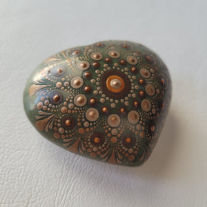 Jade - Meditation Heart Stone