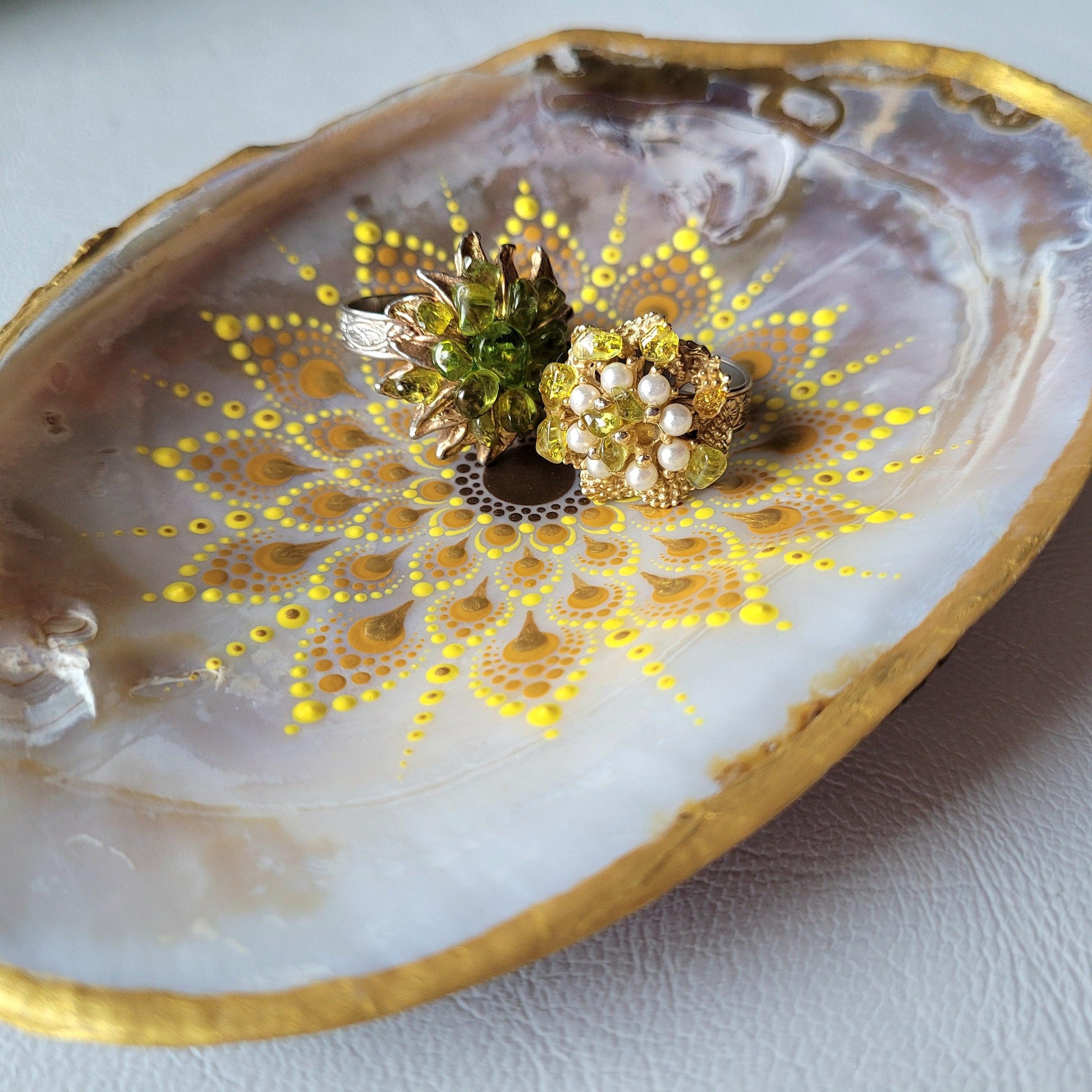 Mother of Pearl Mandala Dish - Bdotartsy